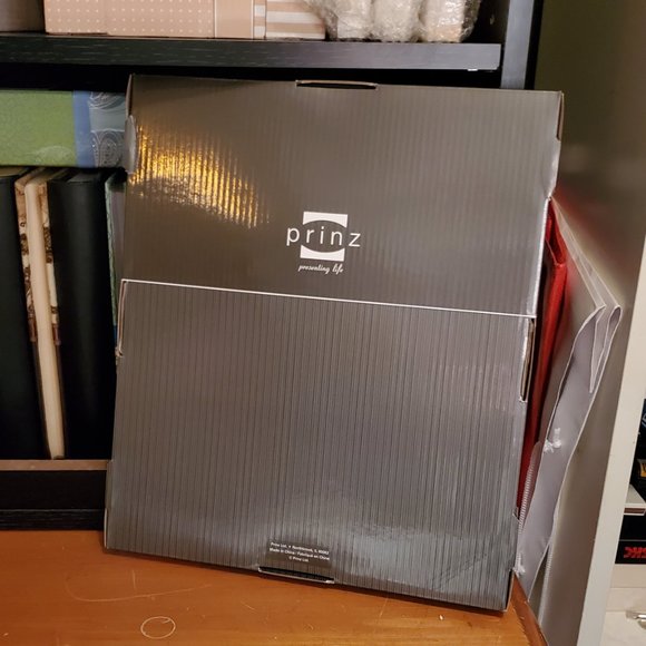 Prinz Dakota White Wood 8"x10" Photo Frame #213-581 New in Box - Picture 5 of 5